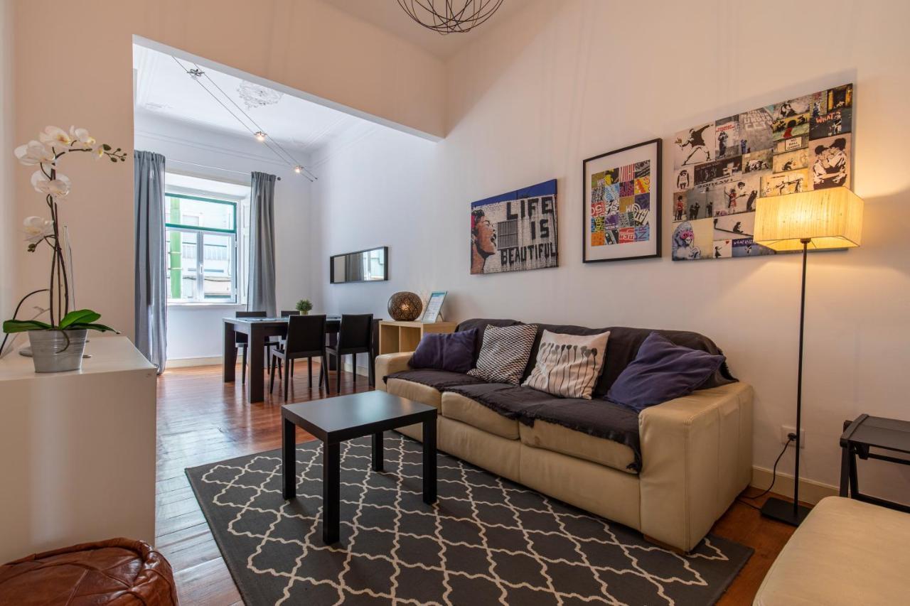Typical 2Bdr Apartment In Lisbon By Lovelystay Exterior foto